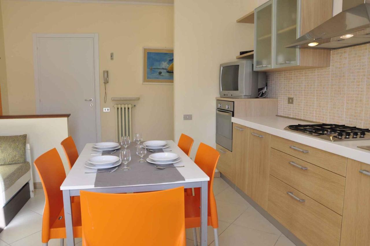 Apartments In Lazise/Gardasee 21945 Kültér fotó